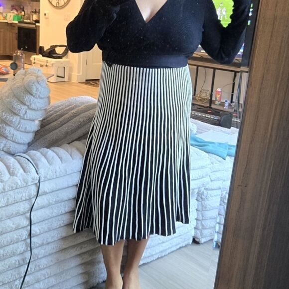 Robbie Bee Women's Two-Tone Belted Sweater Dress Sz Large - Picture 7 of 13